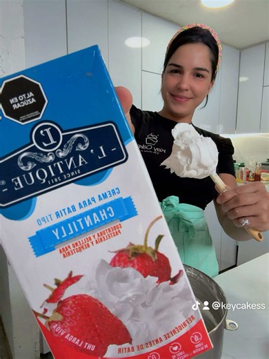 Chantilly Estable . 500gr de crema Chantilly 100gr de leche en polvo 100gr de Leche condensada . #chantilly @L'antiqueOficial