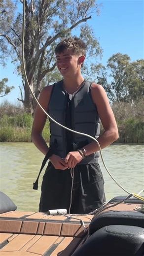 Master Wakeboarding Techniques: Flips and Tricks