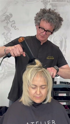 Taglio capelli Midi Shag