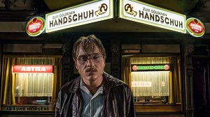 Hier war das Grauen zu Hause – Polizei zeigt Wohnzimmer von Frauenmörder Fritz Honka