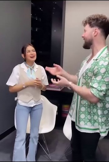 9.4K views · 1.2K reactions | ZEPHANIE x CALUM SCOTT  That moment when two incredible voices collide! Zephanie meets British singer and songwriter Calum Scott and performs a jaw-dropping duet of his hit song ‘You Are The Reason’ ✨ • via @sparklegmaartistcenter #Zephanie | GMA Network | Facebook