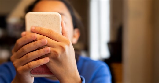 Screen addiction and suicidal behaviors are linked for teens, a study shows