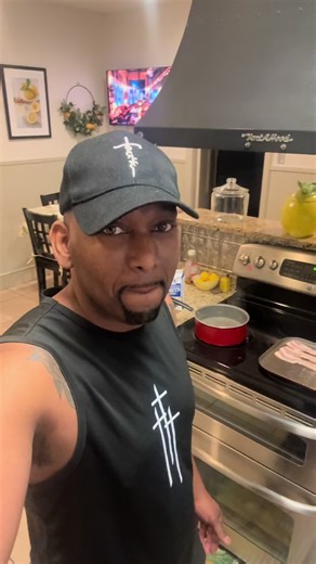 We at it again! They love when I’m off work! I cook good and we eat good! Cooking is an art for me! I like to make it look good and make it delicious delicious!!!