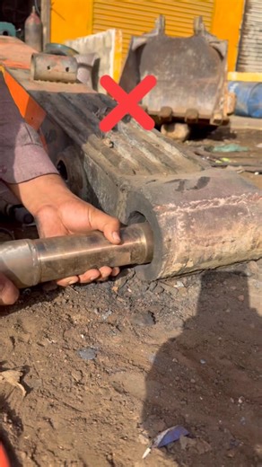 How to replace grease bush glass #excavator #boom#welding