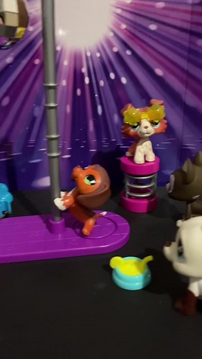 Lps gone wild #lps #lpstok #lpstiktok #lpscollector #lpscommunity #littlestpetshop #littlestpetshops #littlestpetshopcommunity #foryoupage #fyp #fypシ