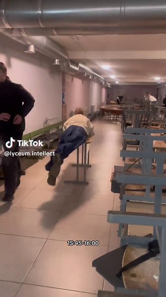 Незабутня дискотека на Хелловін в Українському TikTok