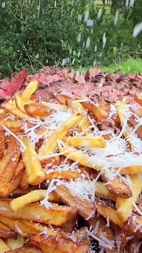Skirt Steak Feast Unwrapped & Cooked Off the Bone 🔥 #cooking #outdoorcooking #asmrcooking #tomahawksteak #recipe #beef Delicious Recipes | Delicious Recipes