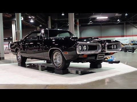 1970 Dodge Coronet RT R/T in Black & 440 Engine Sound on My Car Story with Lou Costabile