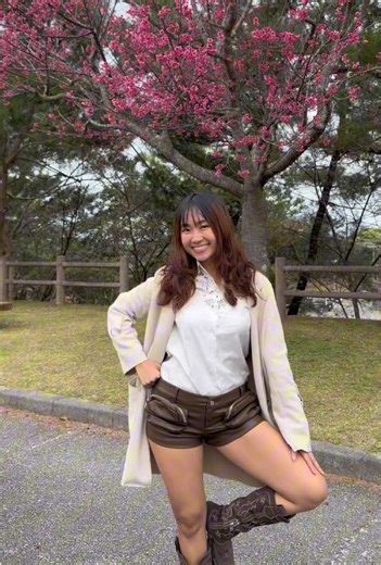 Okinawa #ootd temp was a very lovely 15-20 degrees! ☀️ #japan #travel