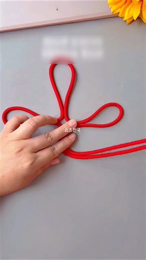 I just added a single red string... but it's the magic of instantly turning it into a 'luxury ite...