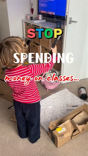 Daisy Wood-Davis on Instagram: "He watched his first David Attenborough & hasn’t stopped pointing out litter ever since, worrying about the birds eating the plastic 🥲🥲 I think his reaction to the litter picker beat most of his Christmas presents tbh🤣 it’s the most focused he’s been for a long period of time, he absolutely loved it 🤣 ah so pure, wish I could bottle up 4 year old Asa ❤️ highly reccomend as an activity!! #mumlife #litterpicking #environmentallyfriendly"