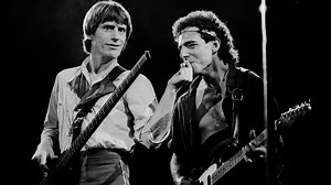 Flashback: Journey Learn 'The Road Ain't No Place to Start a Family'