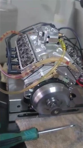 Inside the CISON V8 — Watch the valves in action under the cover! | Stirlingkit