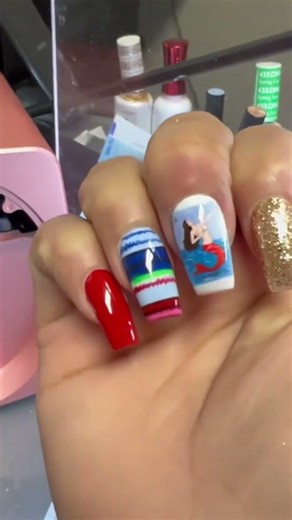 Easily create custom nail designs with just one touch