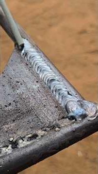 Correct welding technique for attaching a reinforcement plate to a 90-degree rebar corner joint.