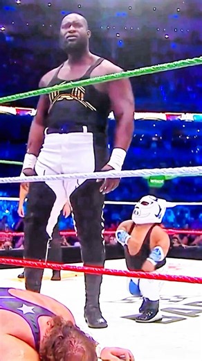 OMOS vs Microman?! The Most Unexpected TripleMania Face-Off 😱🔥