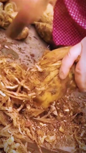 Traditional Methods: How to Manually Clean & Process Fresh Root Crops