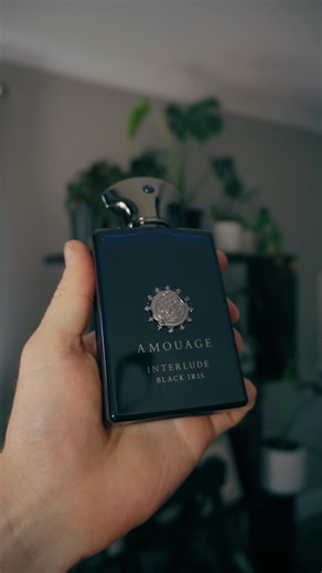 Amouage Interlude Black Iris #Amouage #interludeblackiris #fragrance #sotd #perfume #fragrancetok #cologne @amouageofficial