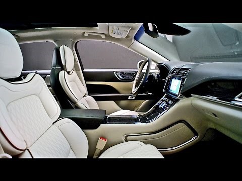 INTERIOR: 2017 Lincoln Continental