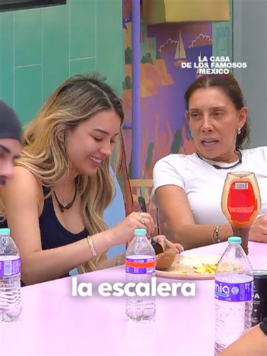 @cynthiaklitbo revela la regla que rompió su chofer y cómo lo regañó 👀 🚨Suscríbete a @vix YA con planes desde tan sólo $149 pesos al mes para ver momentos como éste 🔥🔥 📺 #LaCasaDeLosFamososMx 🏠 Disponible también en #LasEstrellas y #Canal5