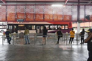 Coronavirus: Safe distancing rules kick in, failure to sit or queue 1m apart from others could land you a fine or jail term