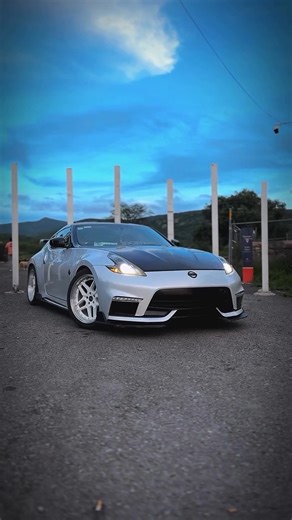 💥Who said white has to be boring? This 370Z’s White Fireworks (RCH03-HD) gloss hides colorful glitter that pops like a celebration—keeping it clean but never quiet. This build from @aldo_z34 is pure fire🔥 👉Explore the sparkle from TeckWrap Mexico @teckwrapmexico #teckwrap #carwrapping #teckwrapped #nissan #wrappedcars #white #colorshift #vinylwrap #wrapteckwrap #vehiclewrapping #carlifestyle #paintisdead #instacar | TeckWrap