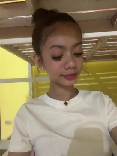 carrah (@ur_gf_m3)’s videos with original sound - Liee...🩹 - C💤.