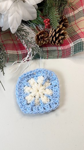 How to crochet a Snowflake Granny Square ❄️ How to Crochet a Snowflake Granny Square ❄️ 🎥➡️ https://youtu.be/AhQTeSxmdkU | Hooked On Homemade Happiness
