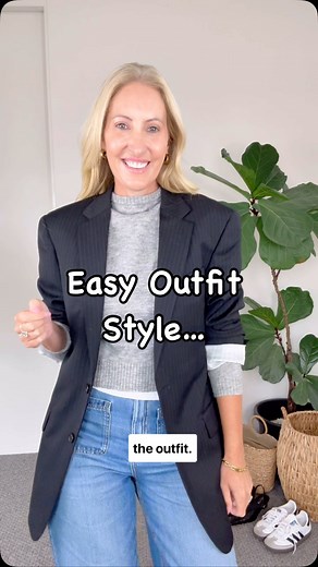 Lisa Davenport on Instagram: "You’ve already seen these $30 Jeans and $12 Tank, and after washing them—I’m happy to report they’re perfect! No shrinkage, no changes, just soft, comfy denim 💙 Today, I’m styling them using pieces I already have in my wardrobe: 👟 Casual & effortless with a flipped-back @glassons Cardigan and @adidasau Sneaker 💙 👠 Elevated & Chic by swapping sneakers for a @bettsshoes Kitten Heel and adding an oversized Men’s Blazer from @vinniesshopsvic —affordable, stylish, an