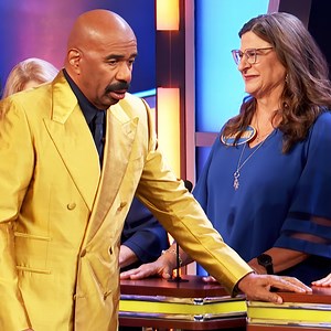 140K views · 3.3K reactions | Feud contestants demo farm animal sounds!!  | Family Feud | Facebook