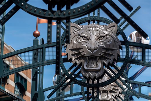 Detroit Tigers hit with rain delay while 2 outs from win; game called