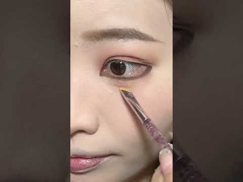 4-minute makeup tutorial Even square and round faces come and learn this super atmospheric