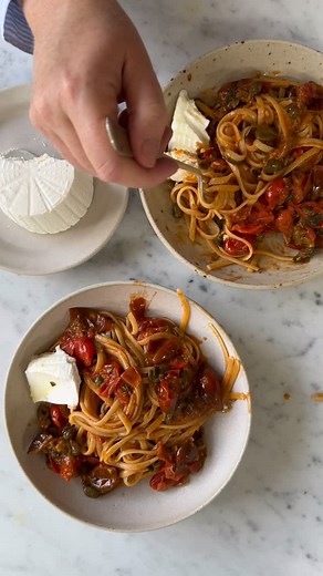 Anna Jones on Instagram: "Lemon, tomato, caper + brown butter pasta and why I love capers for this week’s newsletter. There’s a link in my bio to get the recipe."