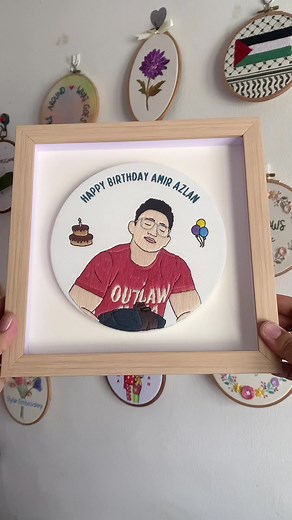 Guess how many stitch hours I took to complete this commission? Pure stitching hours, not including breaks, drafting design, preparing hoop, packing etc 😁