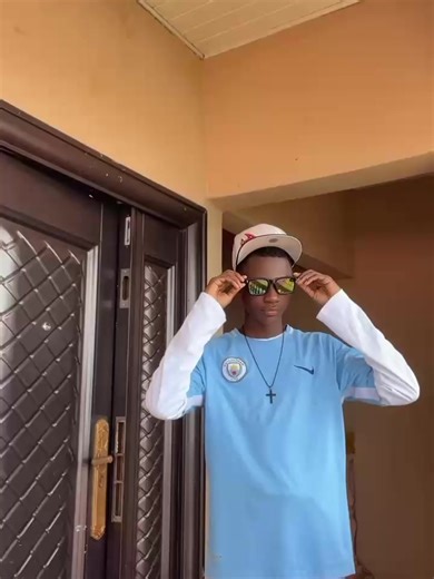 hmmmm I've not been editing cuz of bug in ma editing app,but I'll be back@Iam. Nelson ❤️🚀 #ruby #mutuals #rubyedits01 #rubyedits #viral