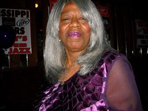 Rosa Lee Brooks - Spanish Castle Magic lyrics