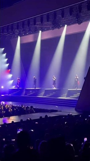 NKOTB live in Las Vegas!