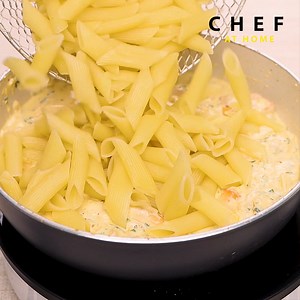 26K views · 198 reactions | It looks like restaurant food! Ever since I learned how to cook chicken with pasta, I always make it at home. | Chef at Home | Facebook