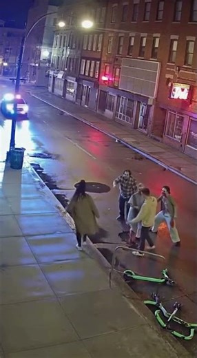 Miami Zombie Attack Prank - People RUN FOR THEIR LIVES!🤣