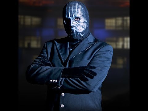 Val Valentino, The Masked Magician (2009)