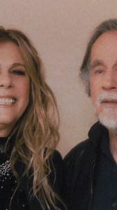 I can hardly believe it’s been two years since the release of Rita Wilson Now & Forever: Duets! ✨ To celebrate this milestone, I’m excited to announce that the DOLBY ATMOS version of the album is now available on Apple Music. For those who appreciate the charm of a physical album, vinyl copies are available in my Amazon storefront—link in bio! 🎶 I had the immense pleasure of collaborating with Jackson Browne on our reimagined version of “Let It Be Me,” originally by the Everly Brothers. A heart