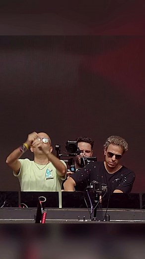 ᴇʟᴇᴄᴛʀᴏɴɪᴄ ᴅᴀɴᴄᴇ ᴍᴜꜱɪᴄ EDM on Instagram: "Vini Vici | Ultra Music Festival Miami 2023"