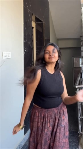 𝕊. on Instagram: "Singari🥰 #reels #viral #trending #dance #singari"