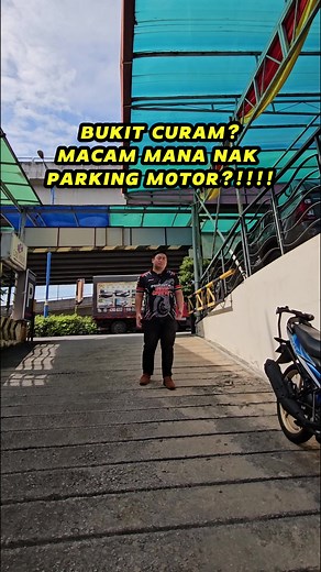 Cara Efektif Parking Motor di Lereng Bukit
