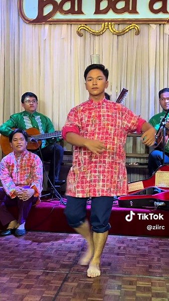 Experiencing Binasuan: A Unique Philippine Folk Dance