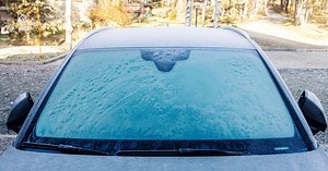 Quick trick to defrost your car window in seconds
