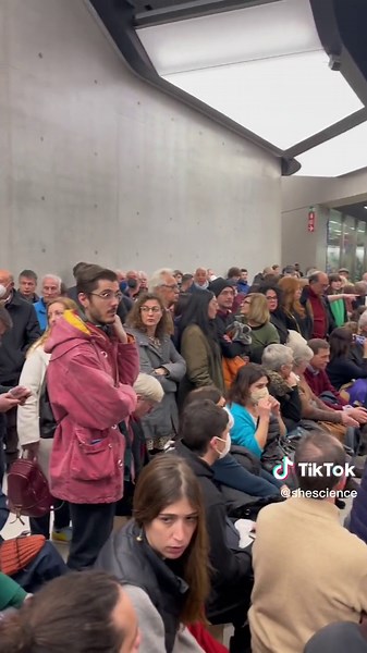 Carlo Rovelli presenta ‘Buchi Bianchi’!🪐