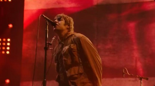 El regreso de Oasis: los hermanos Liam y Noel Gallagher, juntos en el escenario tras 16 años