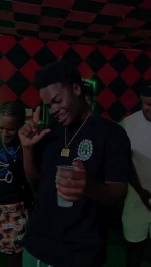 Sgee Vehnom Pedal - Lyric Video