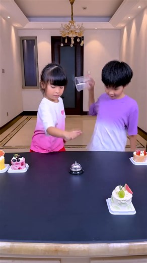 57K views · 516 reactions | Guess The Color Challenge, Be Careful Not To Get Cream On Your Face #Funny #Familychallenge #Partygame | Family Games Media | Facebook